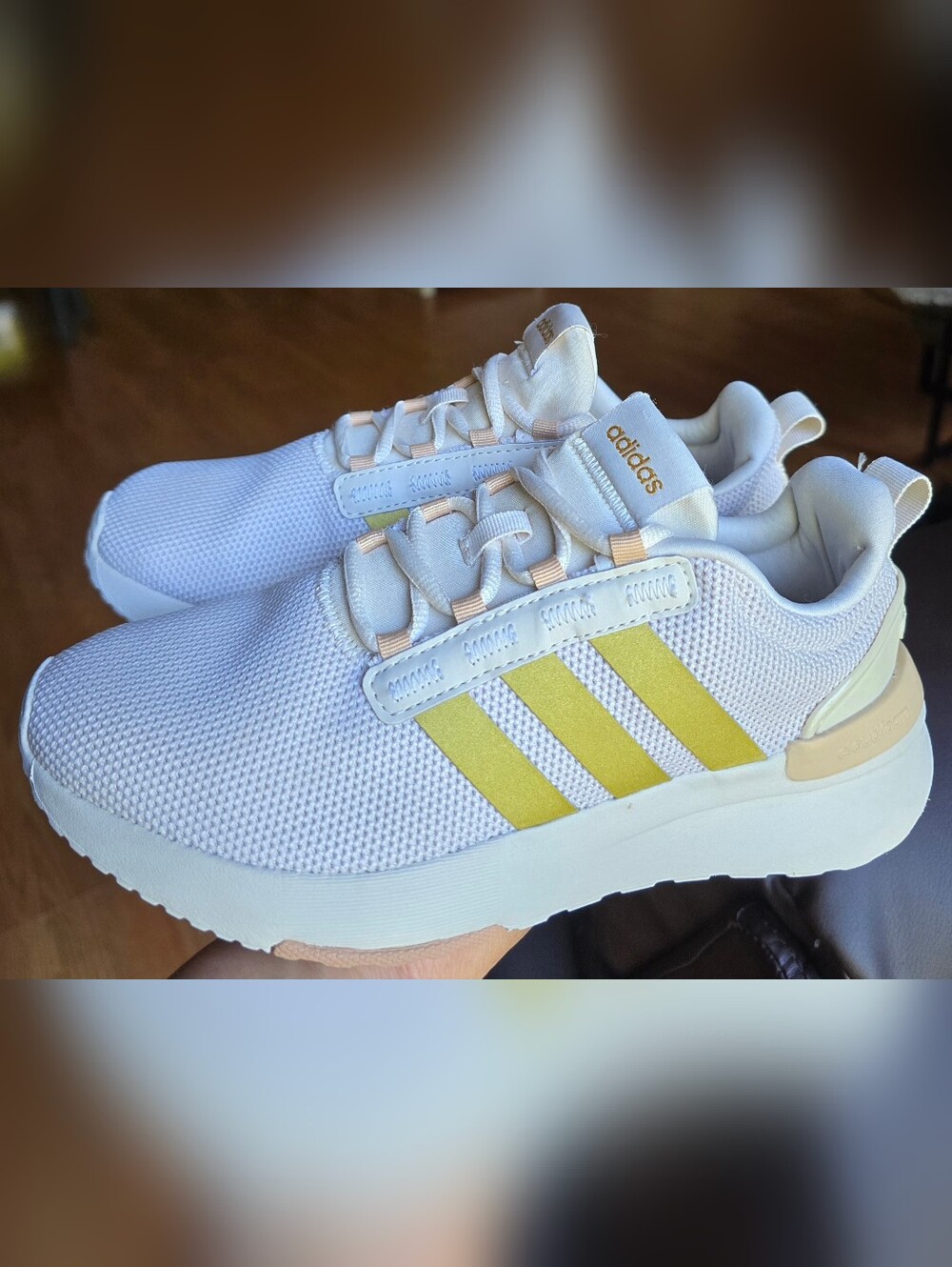 Sz 5 Big Kids ADIDAS RACER TR21 'Aluminium  Gold Metallic'